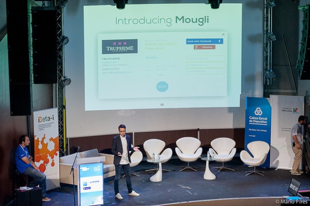 14648449265_e3a4c37bdd_z